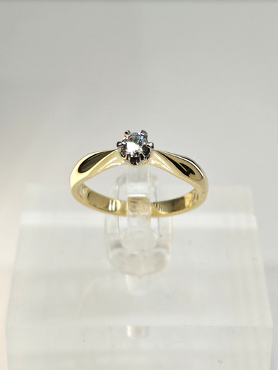 Vintage diamond gold ring  