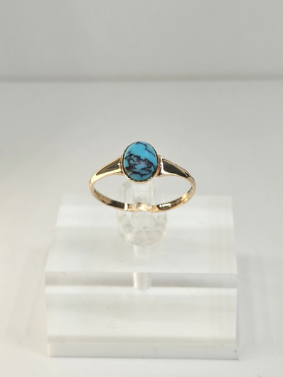 Vintage turquoise gold ring