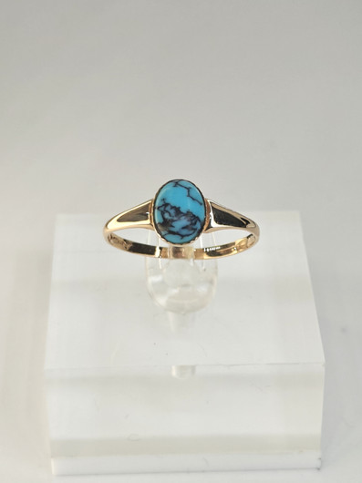 Vintage turquoise gold ring