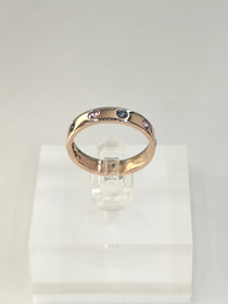 Vintage gold ring with diamond and sapphires