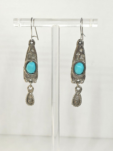 Vintage earrings with stone