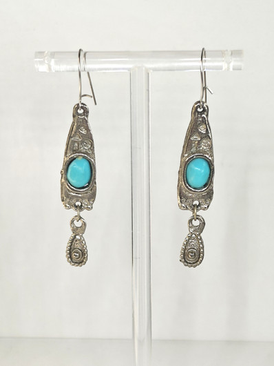 Vintage earrings with stone