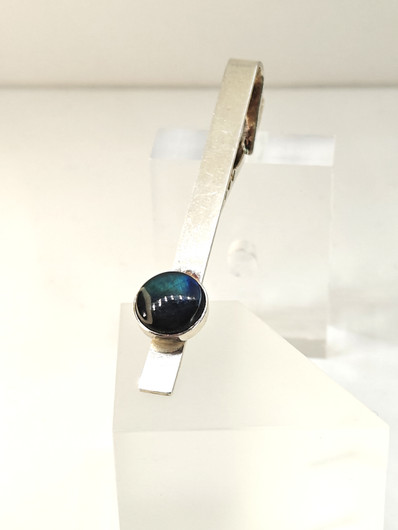 Vintage hopeinen solmio / kravatti pidin labradoriitillä