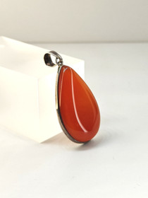 Vintage hopeinen agaatti riipus