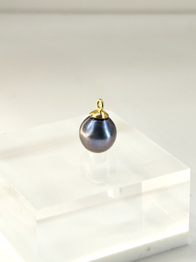 Vintage tahitian pearl drop pendant 