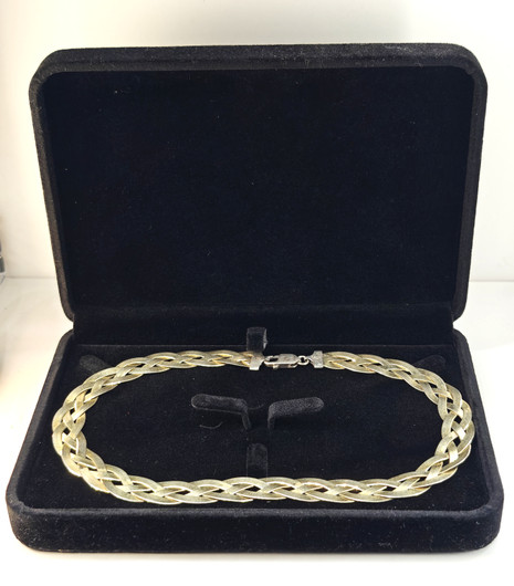 Vintage hopeinen ketju