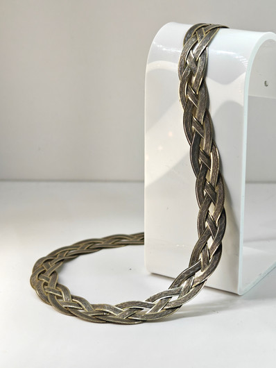 Vintage hopeinen ketju