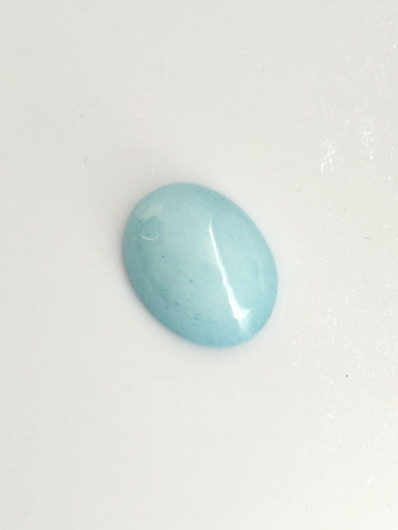 Turkoosi 13,8 ct ovaali