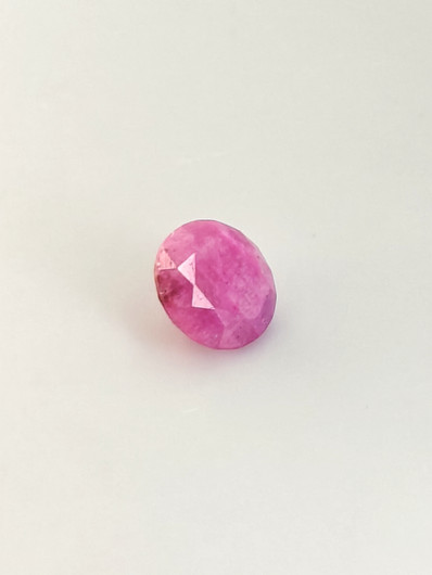 Rubiini 2,2 ct pyöreä