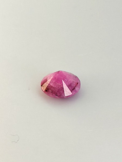 Rubiini 2,2 ct pyöreä