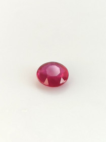 Ruby 1,1 ct round
