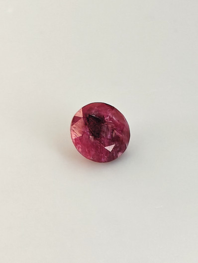 Rubiini 2,2 ct pyöreä