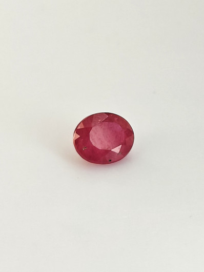 Rubiini 1,4 ct ovaali