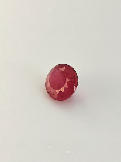 Rubiini 1,4 ct ovaali