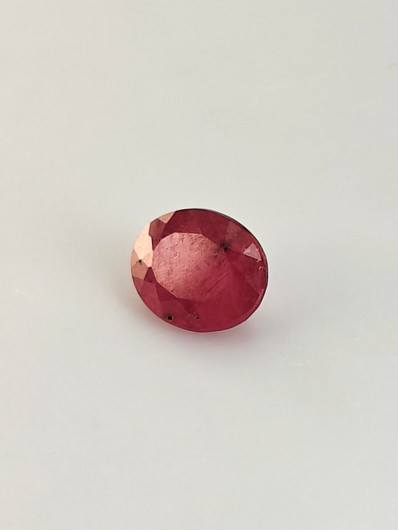 Rubiini 1,4 ct ovaali