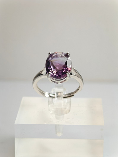 individual adjustable silver ring with real Amethyst