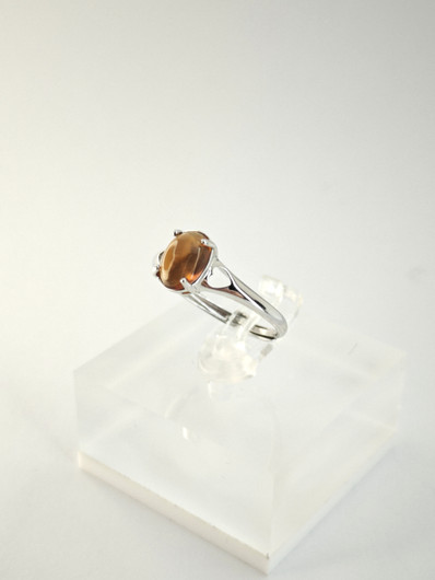 yksilöllinen säädettävä hopeasormus luonnollisella 