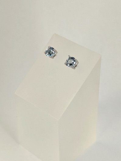 yksilöllinen hopeiset topaasi korvakorut 