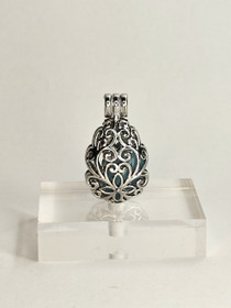 individual opening pendant with decorative stone