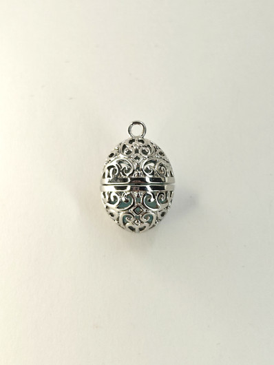 yksilöllinen avautuva riipus koriste kivellä 