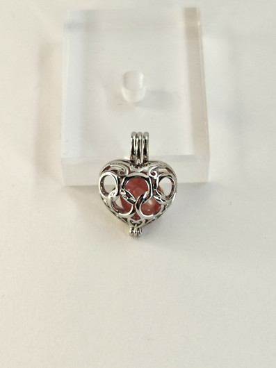 yksilöllinen avautuva riipus koriste kivellä 