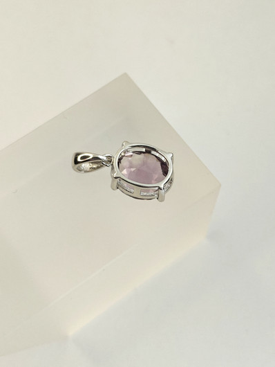 yksilöllinen hopeariipus aidolla Ametistillä