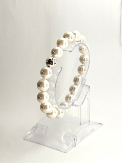 Vintage beautiful pearl bracelet