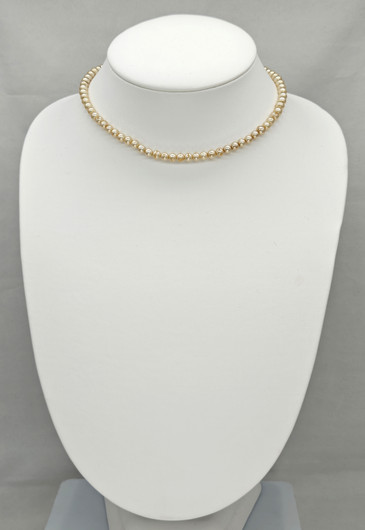 Vintage beautiful pearl necklace