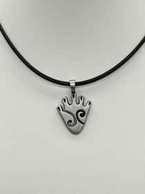 Vintage necklace with pendant