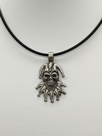 Vintage necklace with pendant