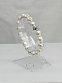 Vintage beautiful pearl bracelet