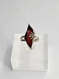 Vintage silver ring with stone