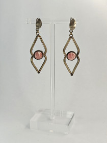 Vintage hopeisiet korvakorut korukivillä