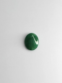 Jade 1,7 ct oval