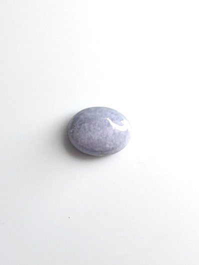 Jade 4,3 ct ovaali