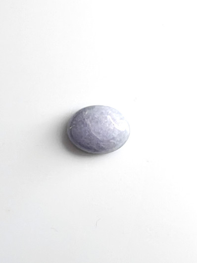 Jade 4,3 ct ovaali
