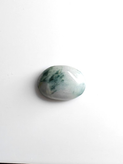 Jade 10 ct ovaali