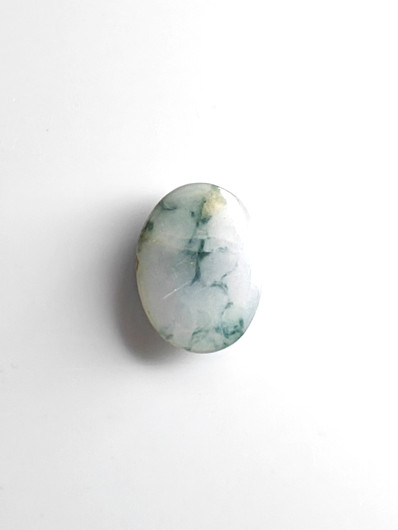 Jade 10 ct ovaali