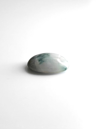 Jade 10 ct ovaali