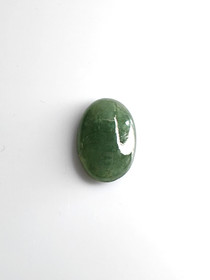 Jade 14,6 ct oval