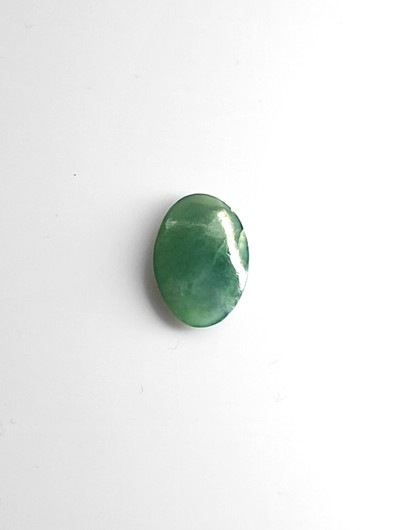 Jade 5,1 ct ovaali