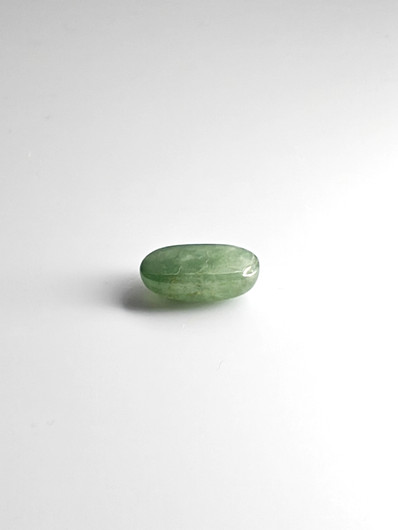 Jade 5,5 ct ovaali