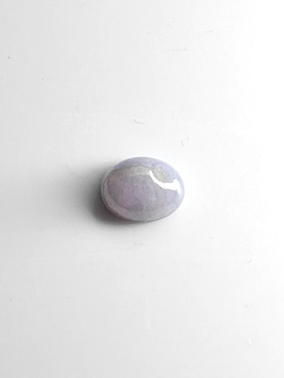 Jade 3,7 ct ovaali