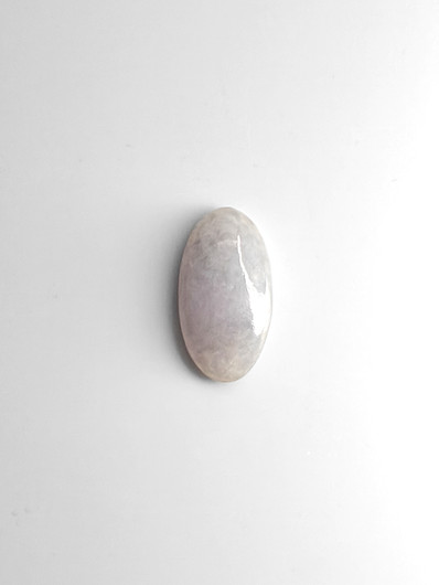 Jade 8,9 ct ovaali