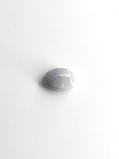 Jade 4,5 ct ovaali