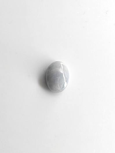 Jade 4,5 ct ovaali