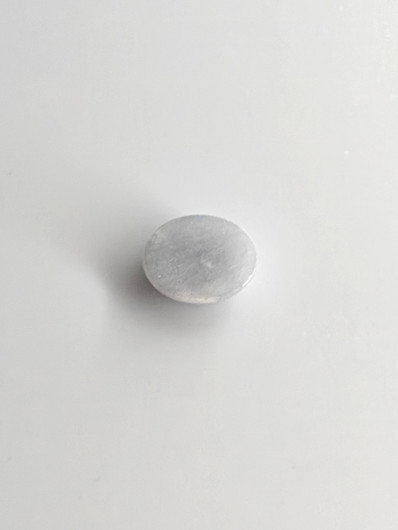 Jade 3,8 ct ovaali