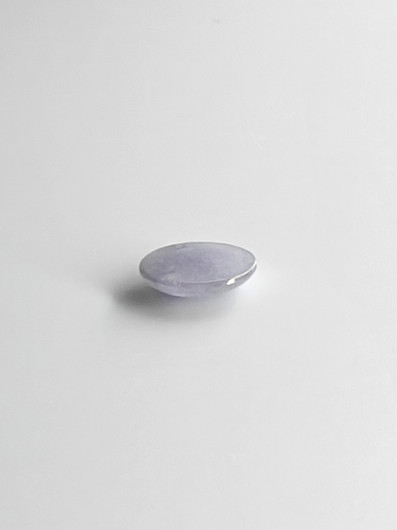 Jade 2,4 ct ovaali