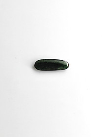 Jade 2,6 ct oval