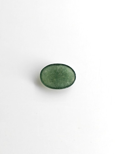 Jade 2 ct ovaali
